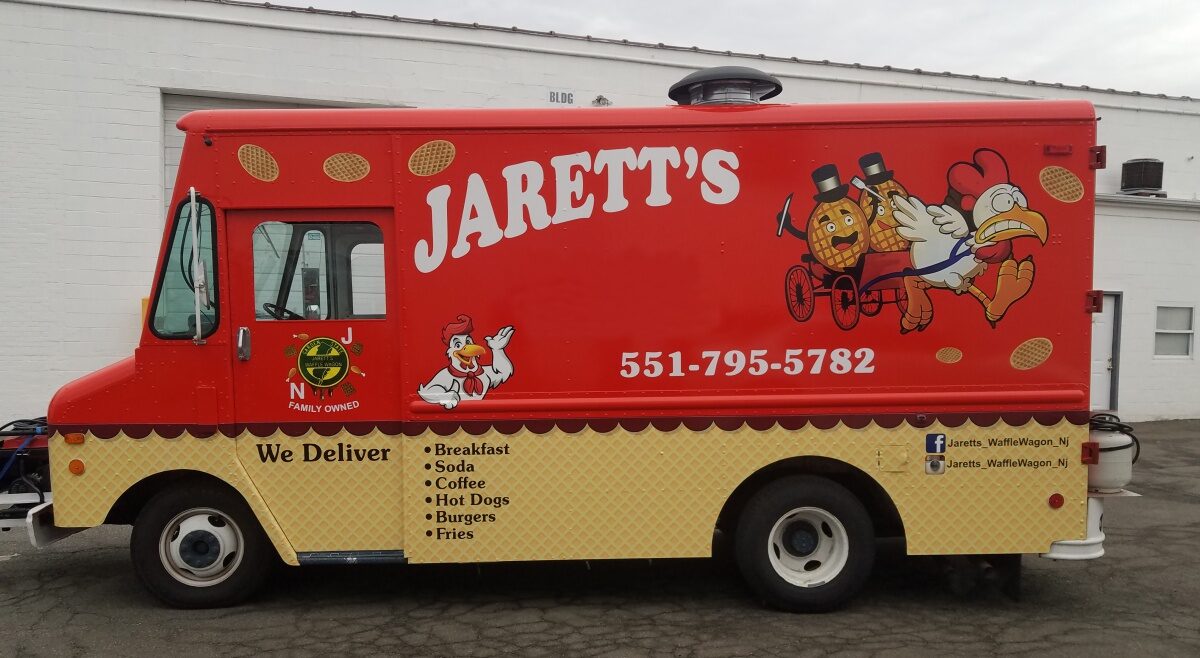 Jarret food truck wrap