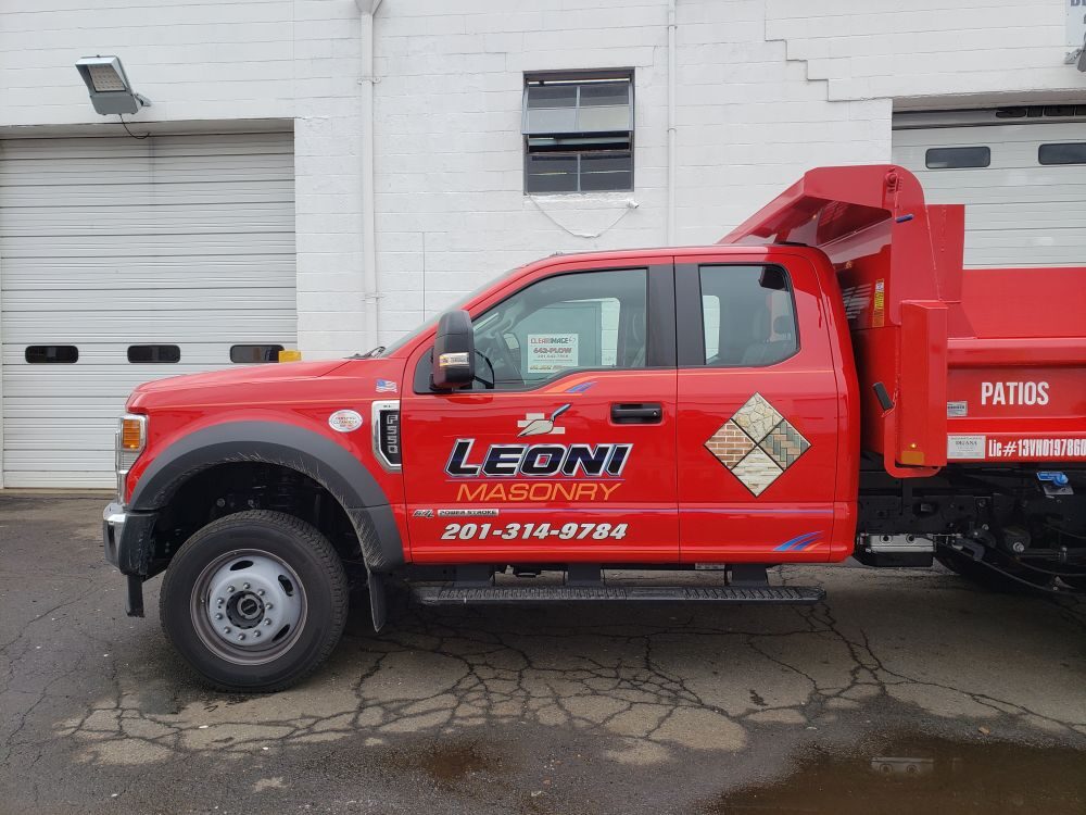 Leoni masonry truck lettering New Jersey
