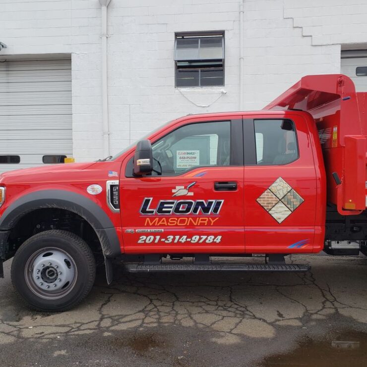 Leoni masonry truck lettering New Jersey