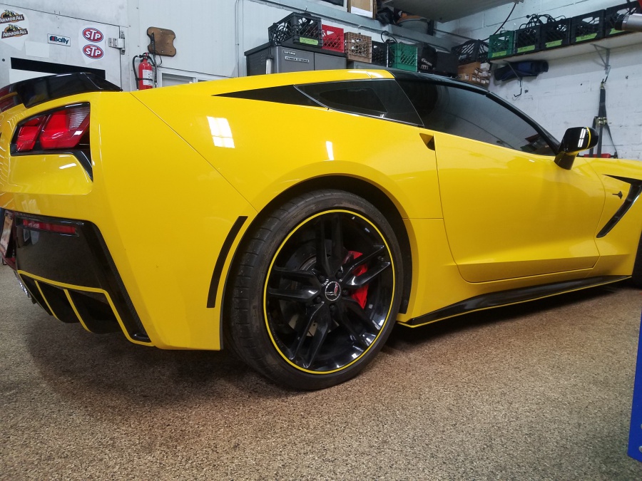 Corvette wheels pinstriping